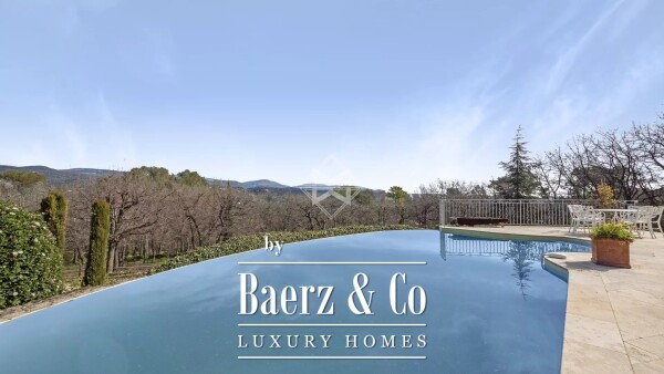 photo 3 Canton de Fayence – Authentic stone house with panoramic views