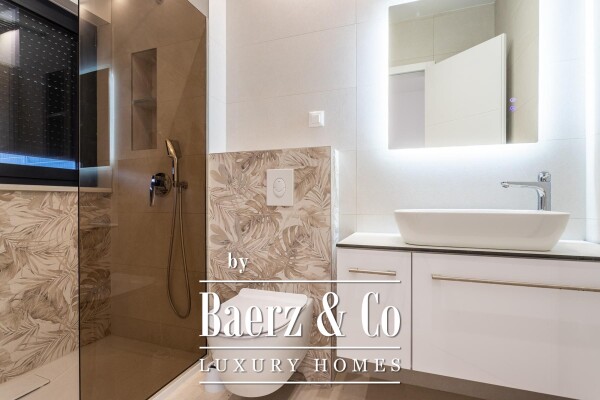 photo 25 Promajna, luxurious semi-detached house with a sea view, close to the center and the beach