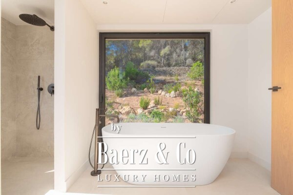 photo 11 Beautiful luxury home in Roca Llisa, Roca Llisa