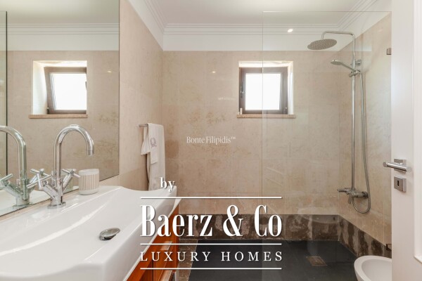 photo 23 Beautiful luxury home in Cascais e Estoril, Monte Estoril