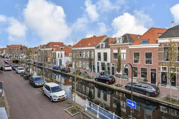 photo 84 Oosteinde 191