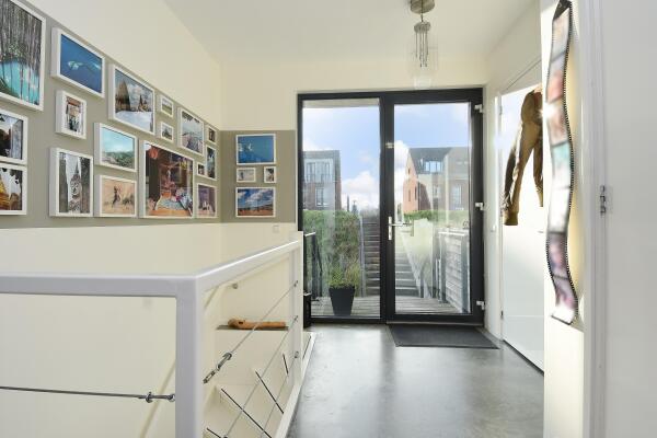 photo 46 Glaskloksingel 59