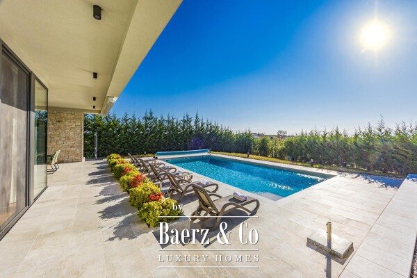 photo 6 Istria, Brtonigla, exclusive Modern Villa with Sea View and Wellness Oasis