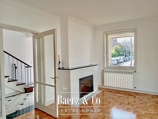 photo 4 Villa with garden