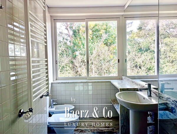 photo 14 Villa with garden