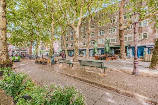 photo 32 Karel du Jardinstraat 28 H