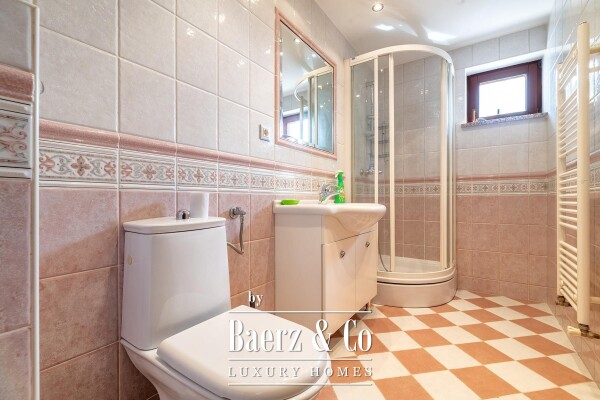 photo 10 Zagreb, Bukovačka street, two residential buildings 354 m² on a plot of land 600 m²