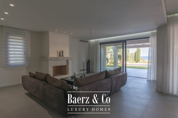 photo 34 Seafront Elegance in Porto Heli - Petrothalassa