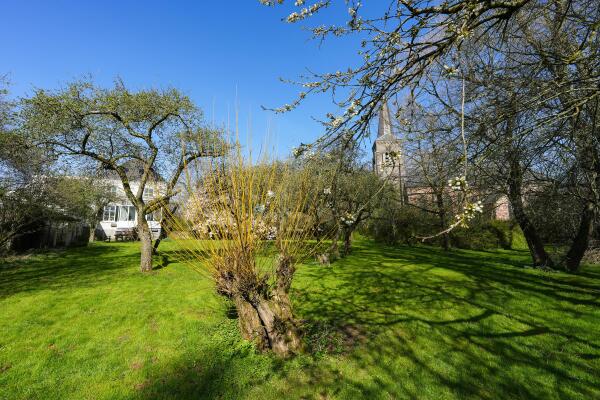 photo 58 Duffeltdijk 9