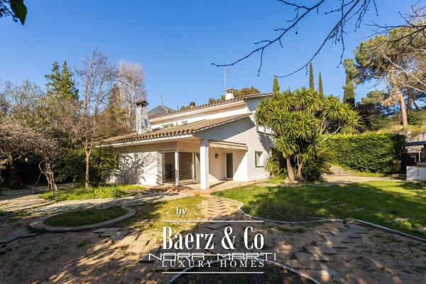 photo 1 Casa en venta en Bellatera