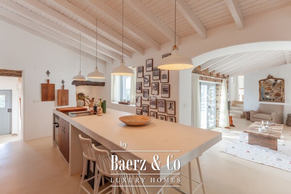 photo 10 Beautiful luxury home in Alcabideche, Biscaia