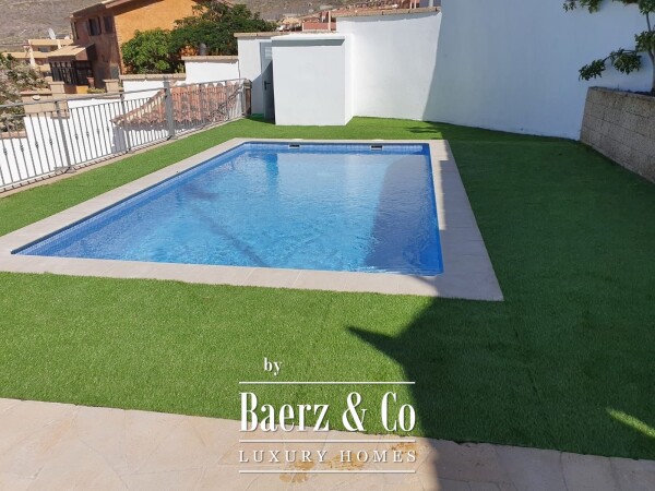 photo 27 Elegant sea view villa divided into Two Independent Residences