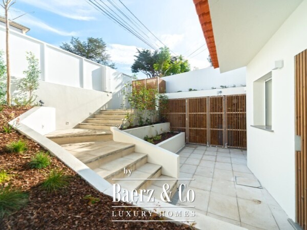 photo 44 House T4 +1 in Monte Estoril