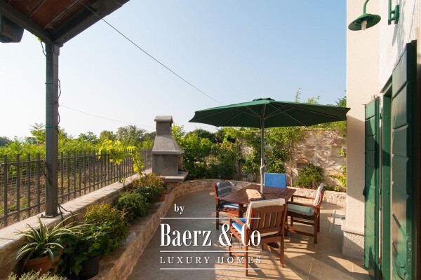 photo 10 Brač, Mirca, beautiful detached stone house with swimming pool