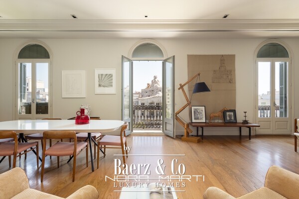 photo 1 Apartment for sale or rent in the city center