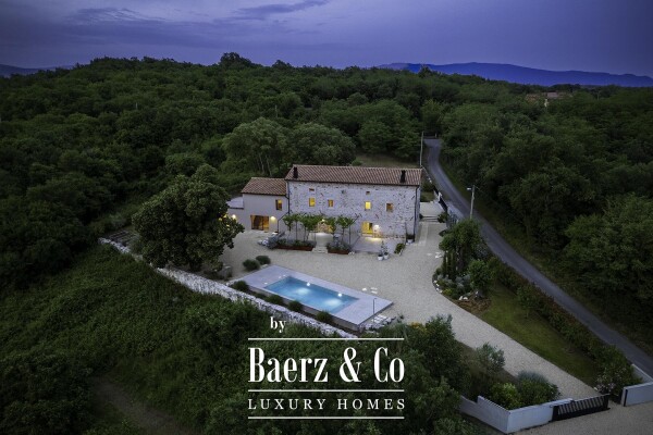 photo 1 Labin, Šumber, unique detached villa on a large plot with a view