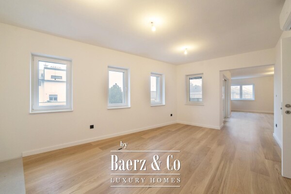 photo 2 Zagreb, Srebrnjak, modern four-room apartment 151.00 m² with garden and garage