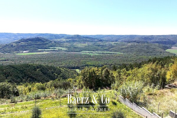 photo 8 Istria, San Silvestar - Authentic Stone Villa with Pool, Privacy and Panoramic Views