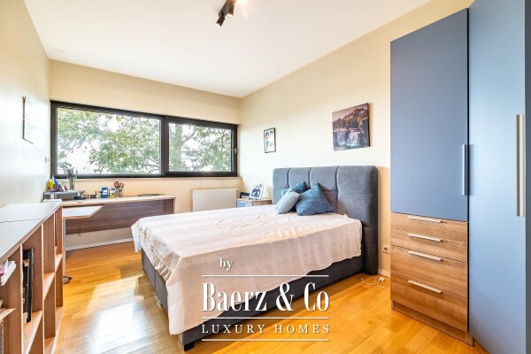 photo 11 Zagreb, Gornja Dubrava, Villa with a Swimming Pool, 360 m²