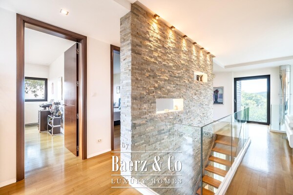 photo 14 Zagreb, Gornja Dubrava, Villa with a Swimming Pool, 360 m²